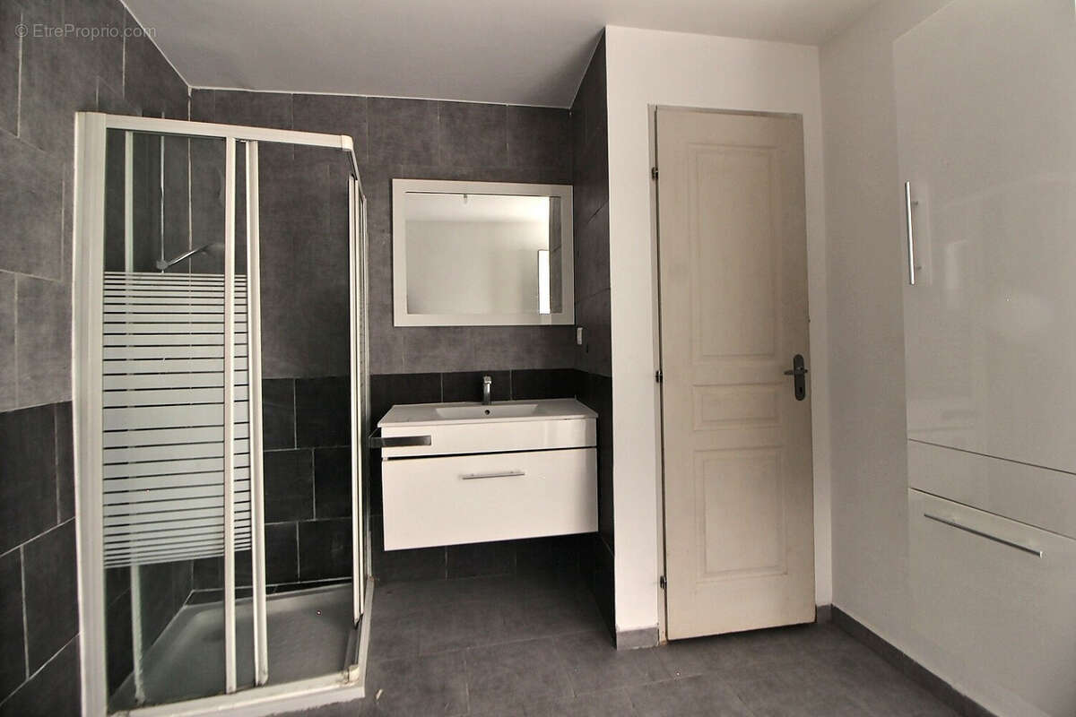 Appartement à TRANS-EN-PROVENCE