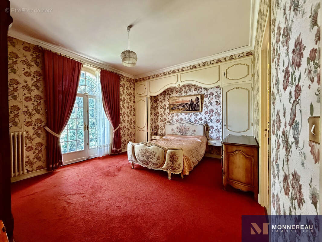 Belle maison en pierre avec grand terrain - photo 8