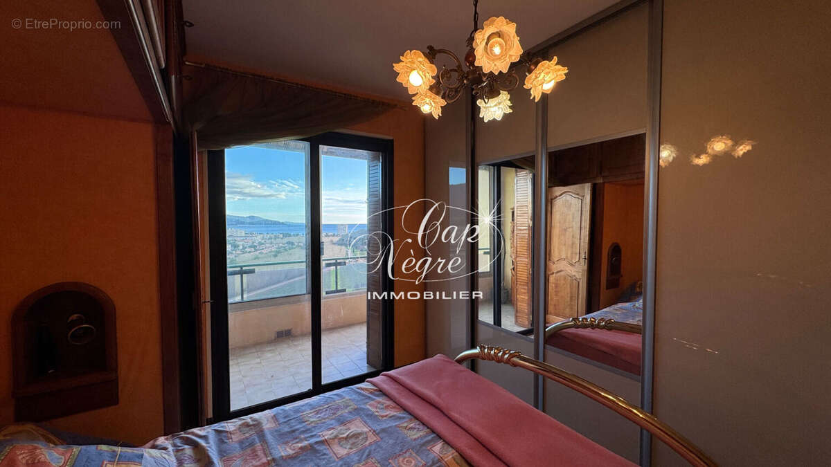 Appartement à LE LAVANDOU