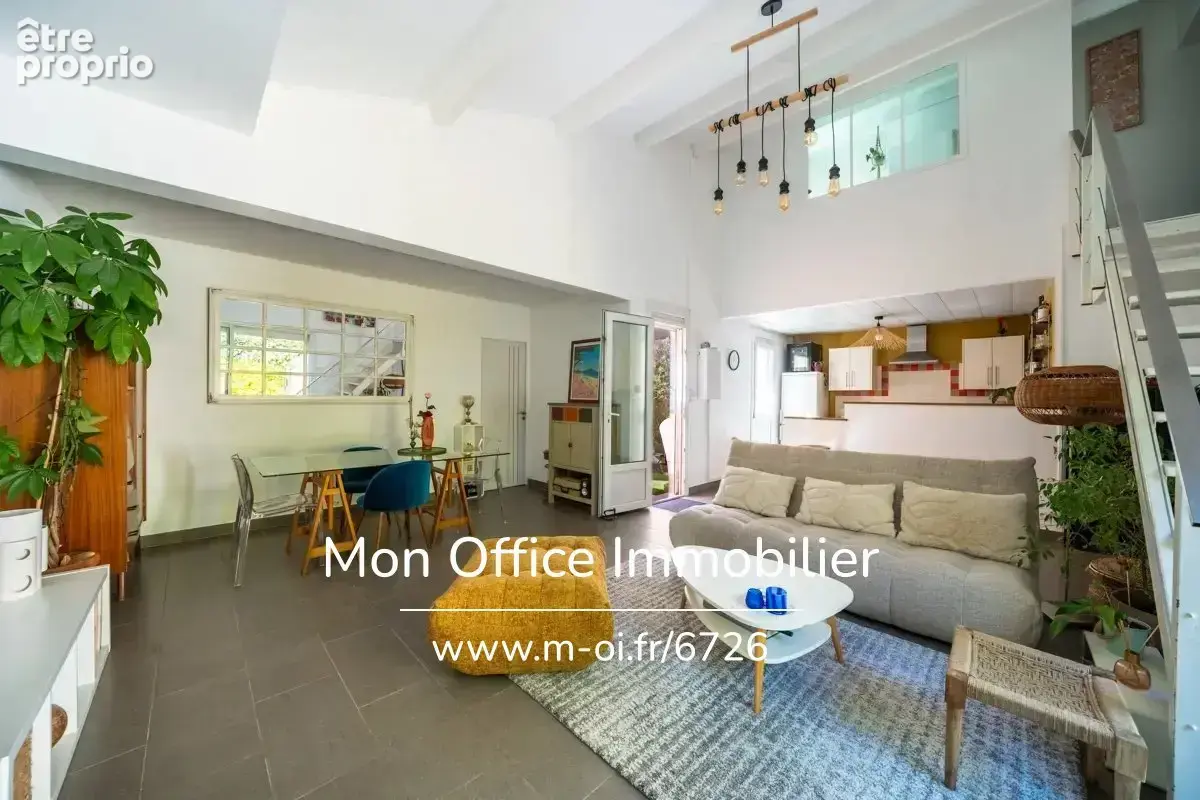 Référence : 6726-GBE - Maison 5 pièces avec jardinet, terrasse et stationnement - photo 10