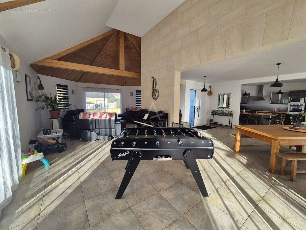 Maison à OUISTREHAM