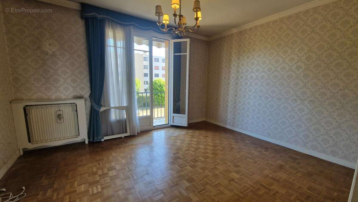 Exclusivité - f3, cave et parking - photo 5