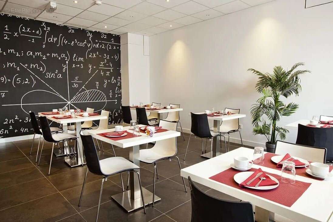 Appartement à NANTERRE