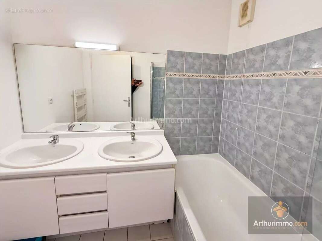 Appartement à CORBEIL-ESSONNES