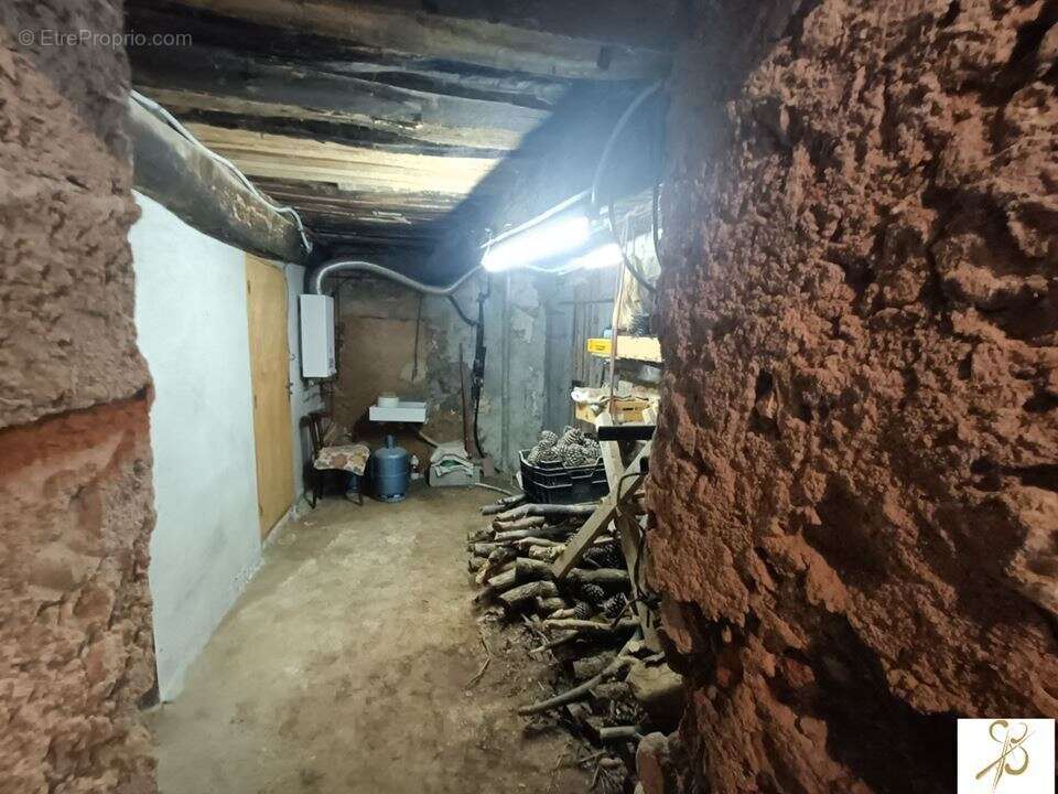 Maison 4 pièces 52 m² à vendre à Regusse (83630) - photo 3