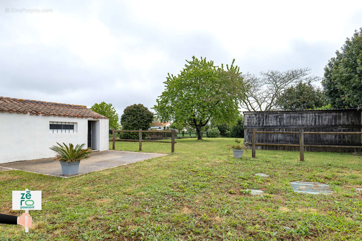 Maison à NALLIERS