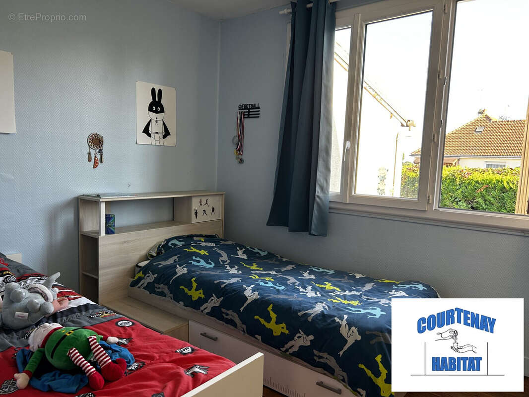 Maison à COURTENAY