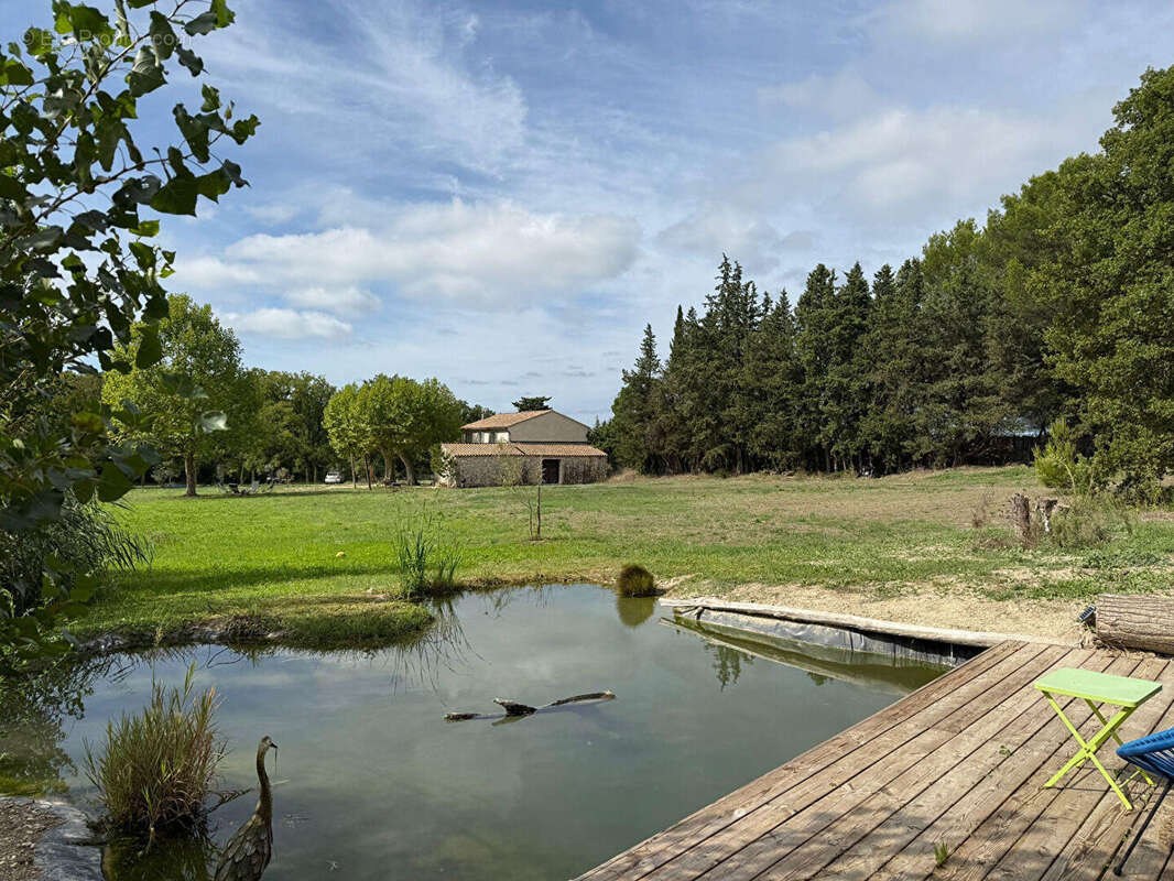 Autre à L&#039;ISLE-SUR-LA-SORGUE