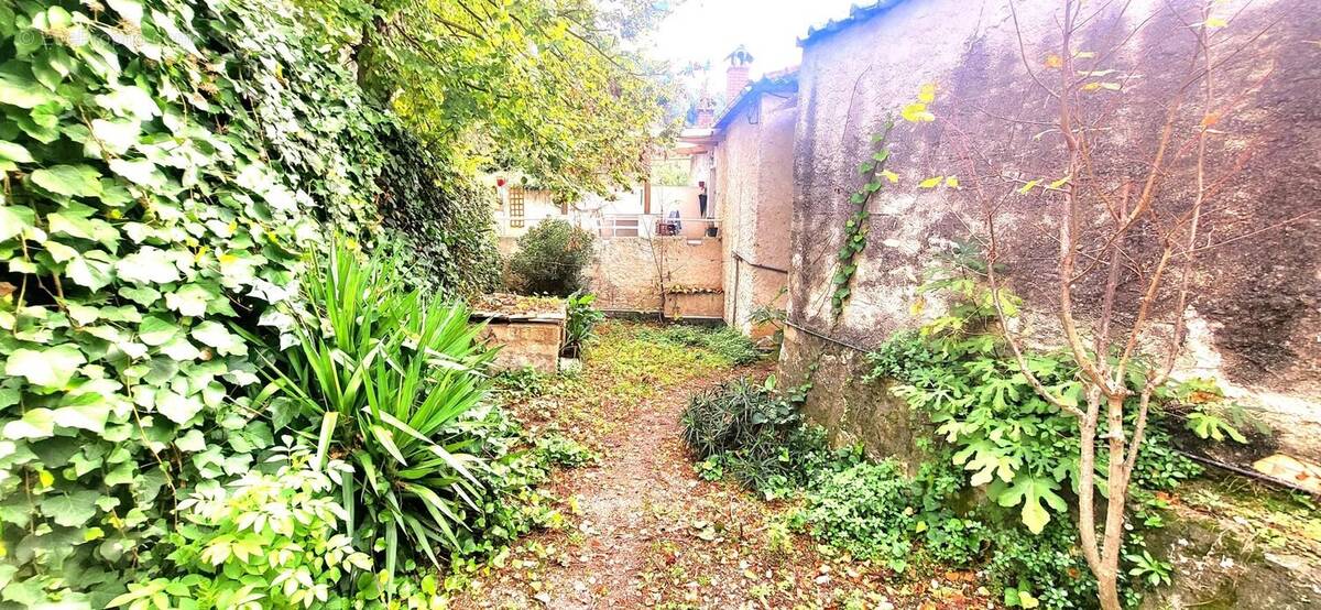 Appartement à ASPREMONT