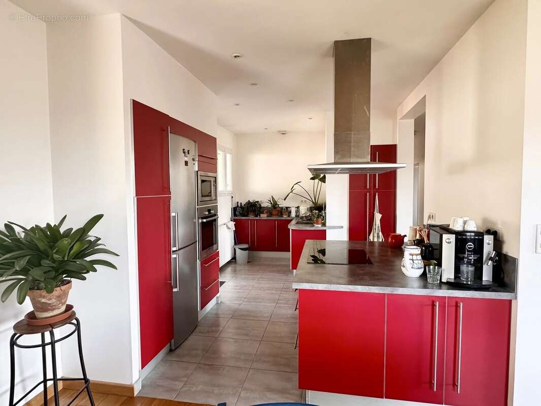 Maison à SAINT-GENIES-BELLEVUE