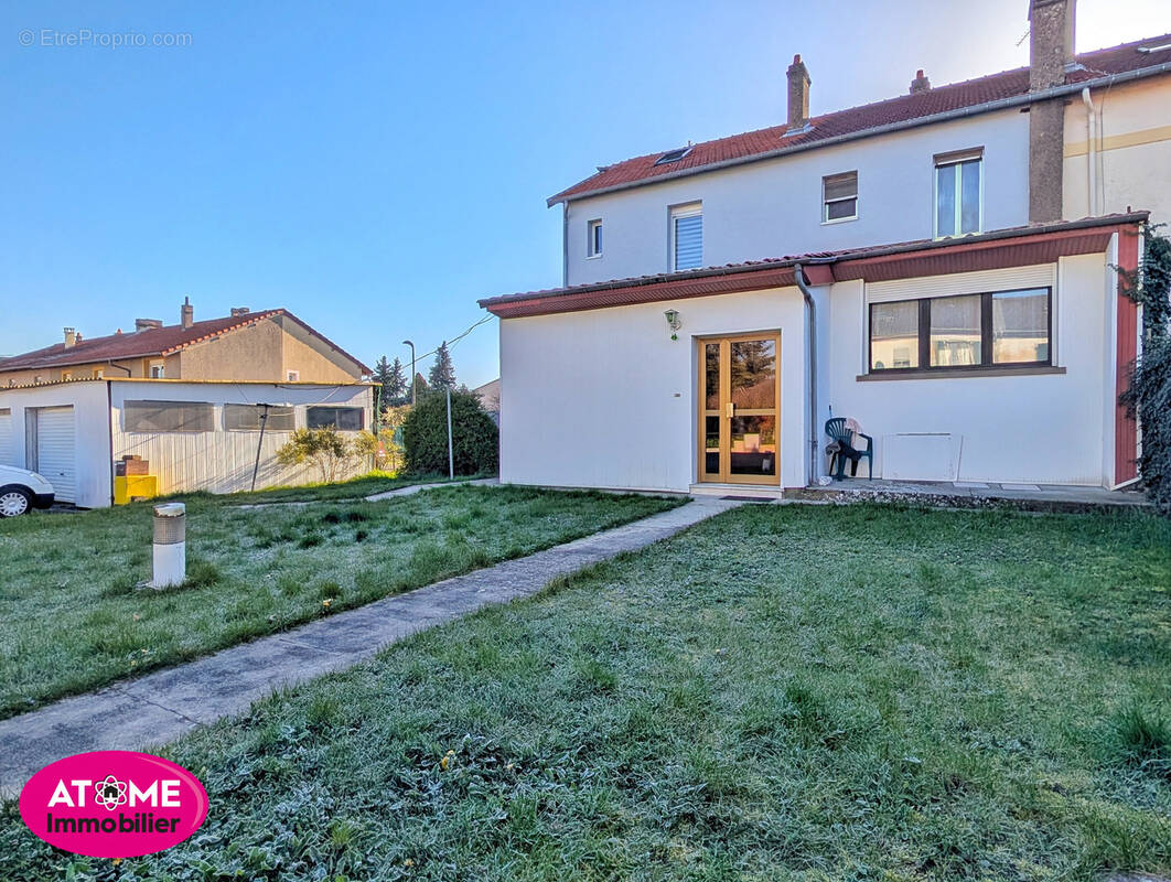 Maison à SAINTE-MARIE-AUX-CHENES