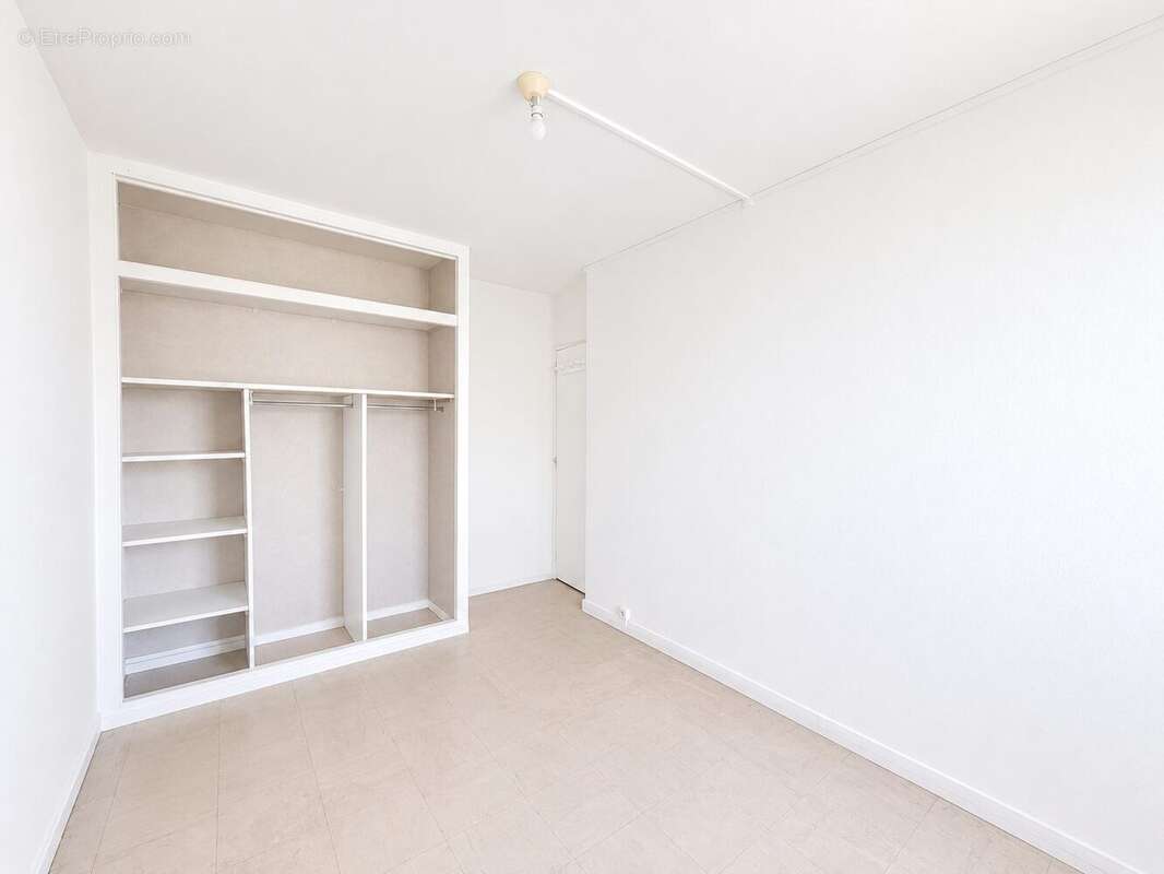Appartement à VAULX-EN-VELIN