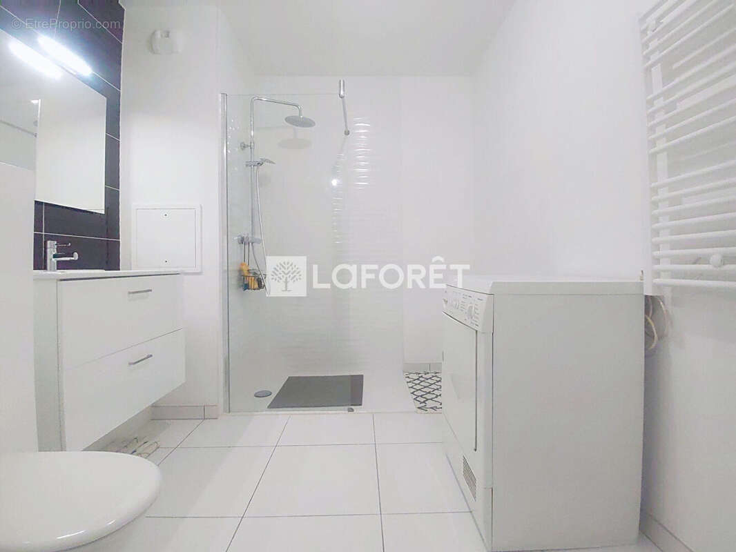 Appartement à VERNEUIL-SUR-SEINE