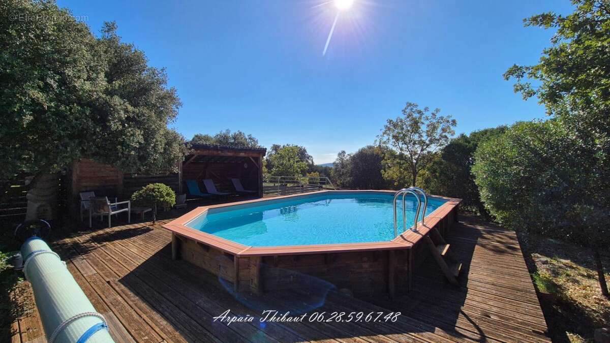 Maison à GINASSERVIS