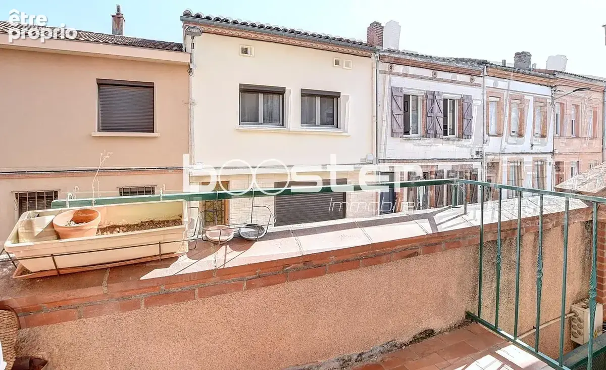 Coeur Saint Agne - Grand T4 lumineux avec balcon et parking - photo 6