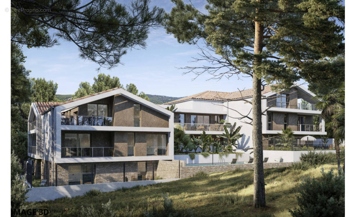 Appartement à BORMES-LES-MIMOSAS