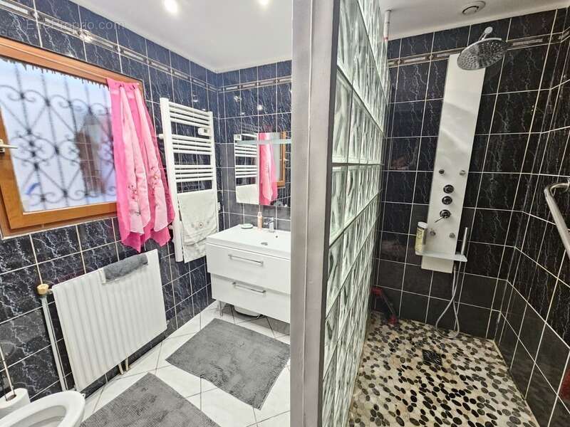 Maison à RIS-ORANGIS