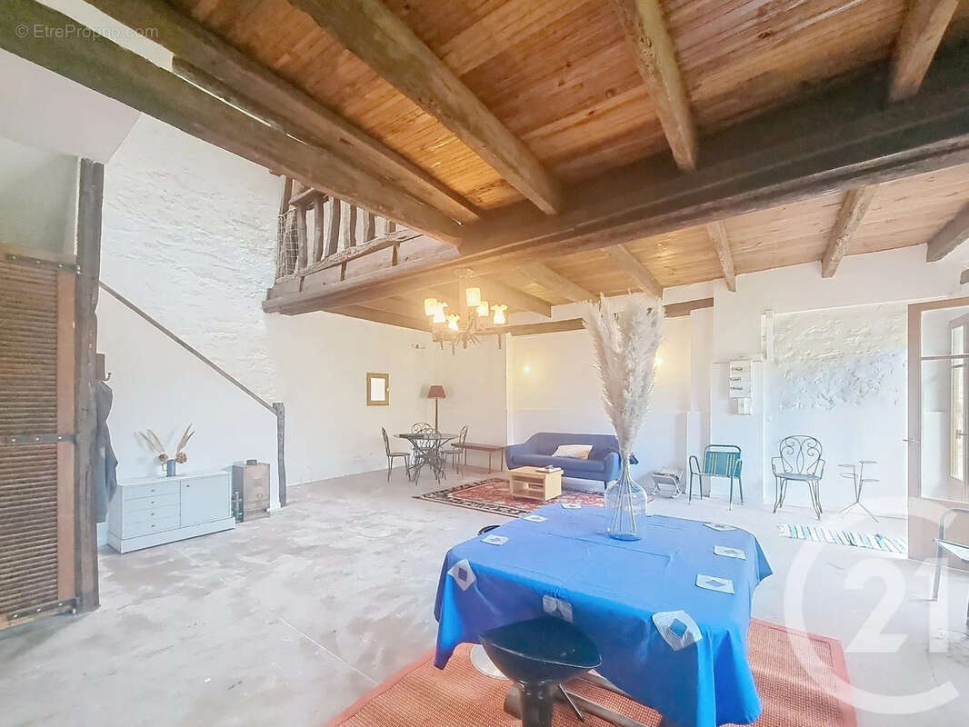 Maison à BEAUCHERY-SAINT-MARTIN