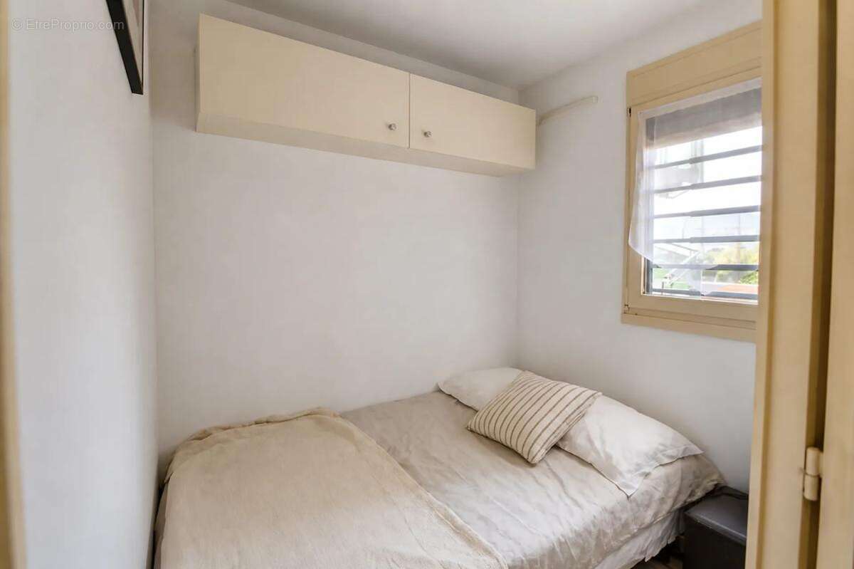 Appartement 2 pièces de 28 m² situé à Cannes - photo 6