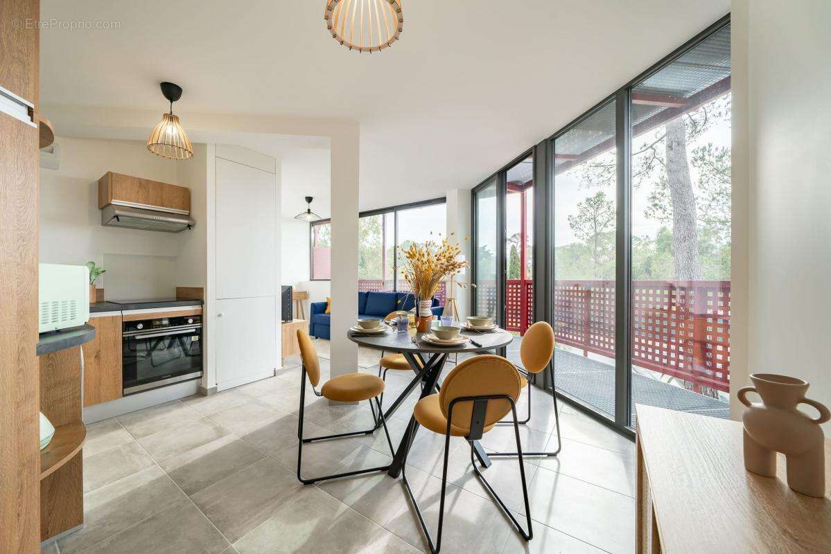 Appartement à SAINT-RAPHAEL