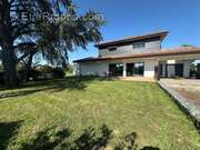 Maison à MARQUEFAVE