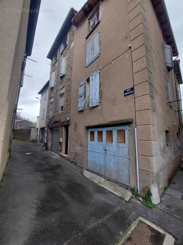 Maison à SAINT-AFFRIQUE