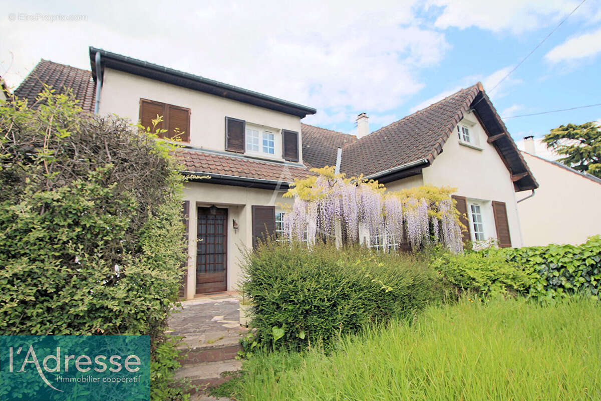 Maison à EPINAY-SUR-ORGE