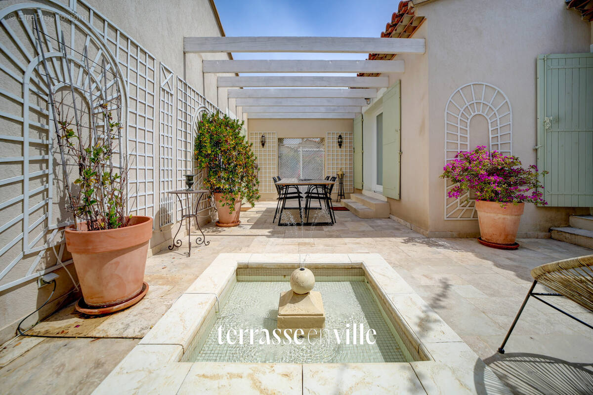 Saint cyr sur mer - villa plain pied t4 123m2 - dependance - proche village a pied - photo 3