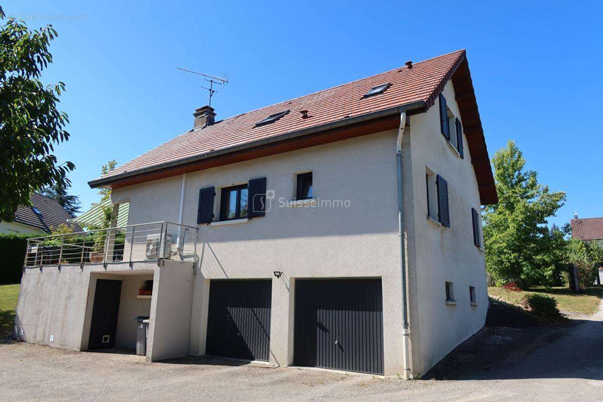Maison BesanÇon 5 pièce(s) 135 m2 - photo 4