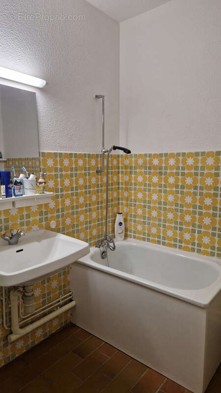 Appartement à SAINT-CYR-SUR-MER