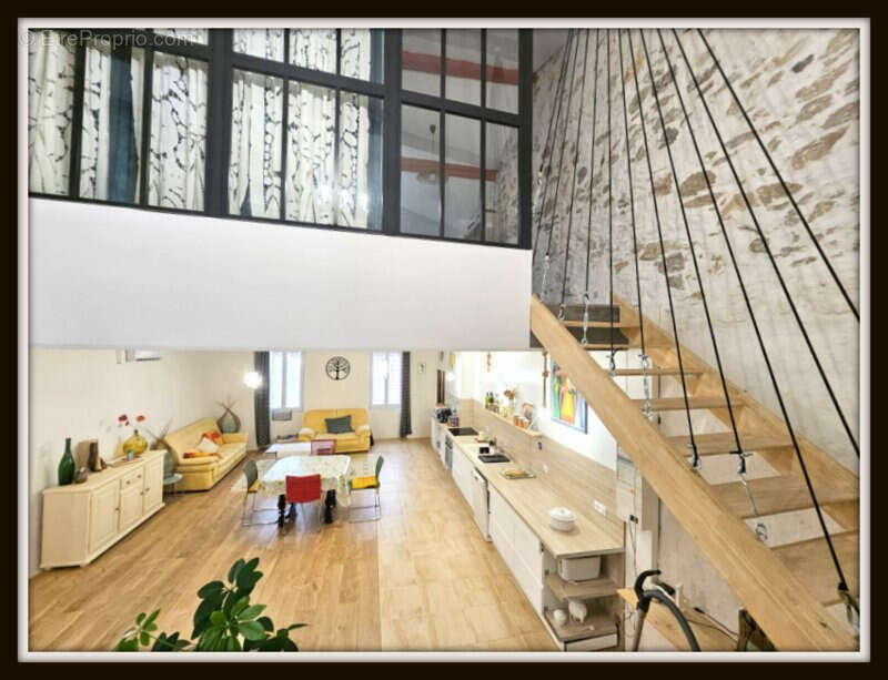 Appartement à CESSENON-SUR-ORB