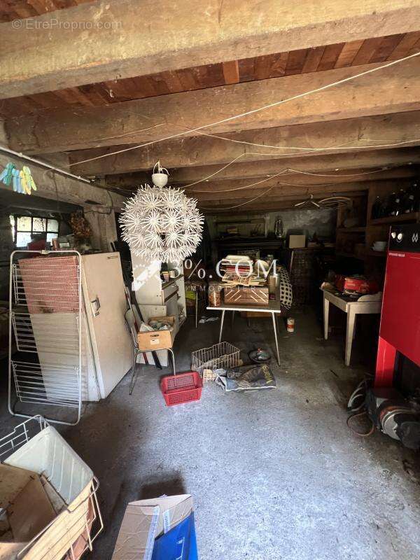 3%. com immobilier à  bellefonds 86 - photo 15