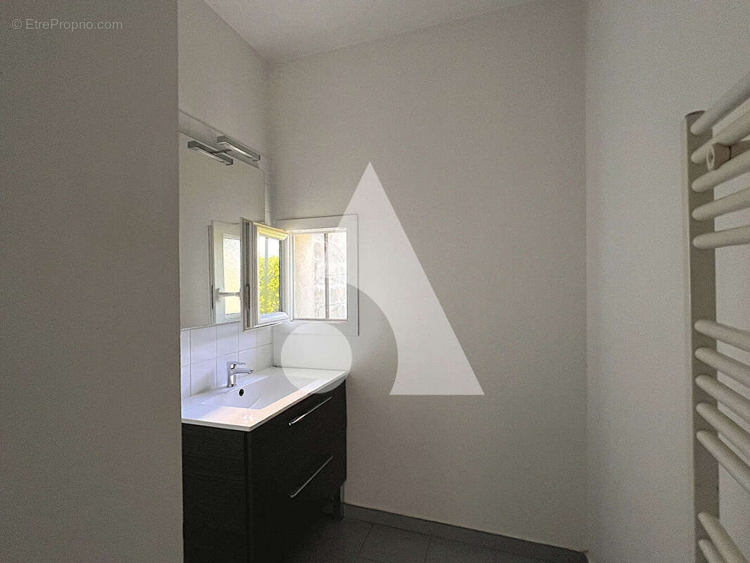 Immeuble Coutras 7 pièces 141.8 m2 - photo 6