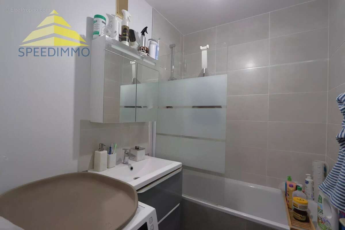 Appartement à EPINAY-SOUS-SENART