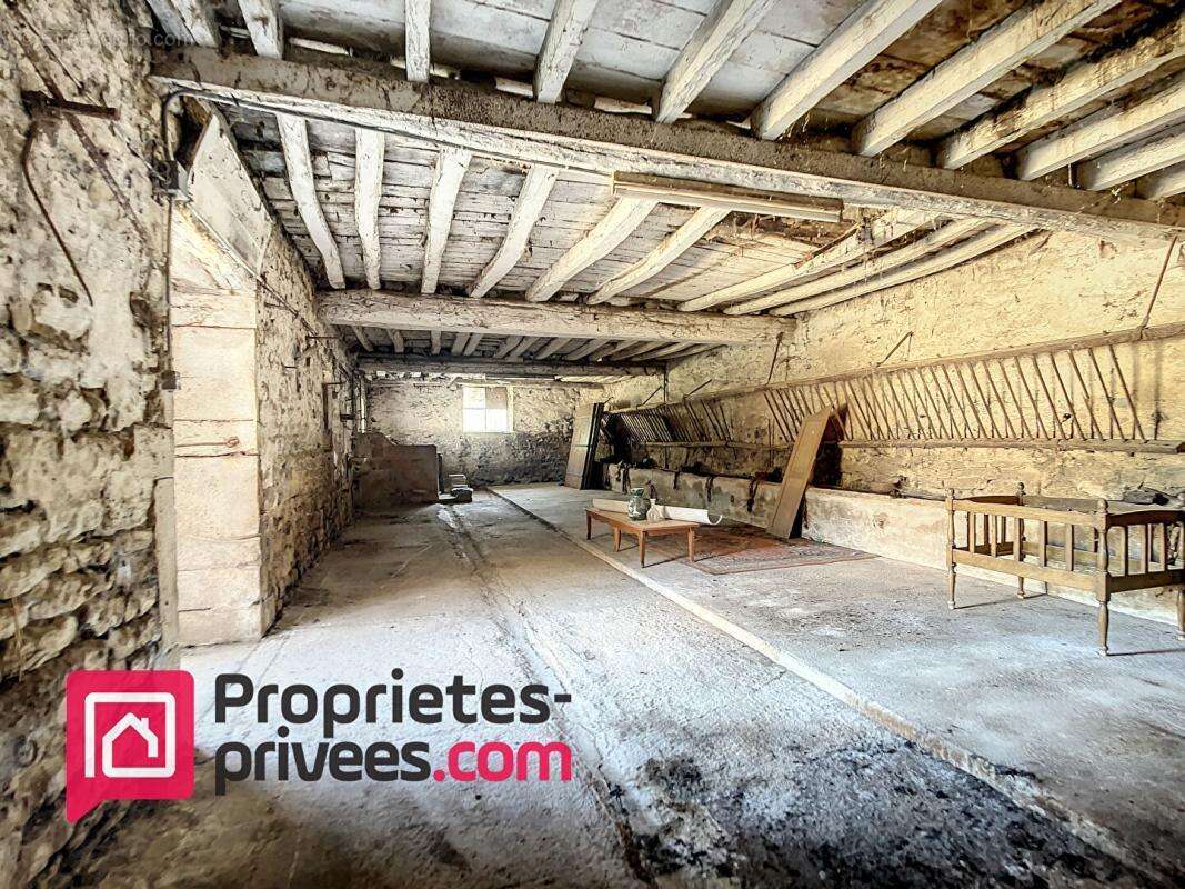 Maison 9 pièces et dépendances - photo 10