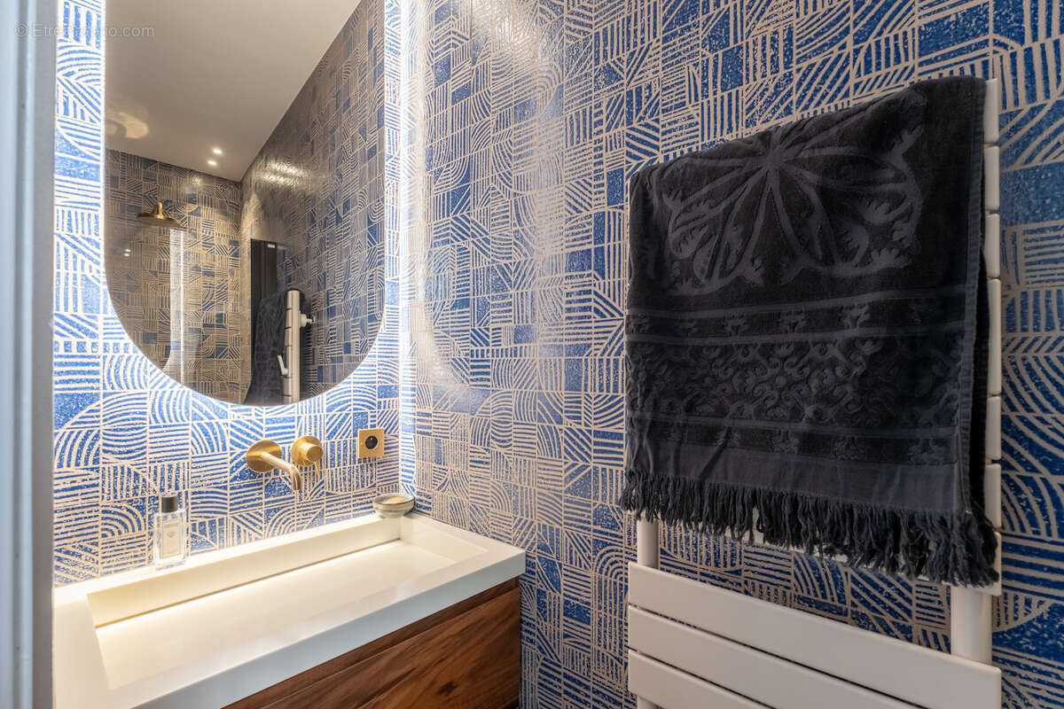 Appartement à MARSEILLE-8E