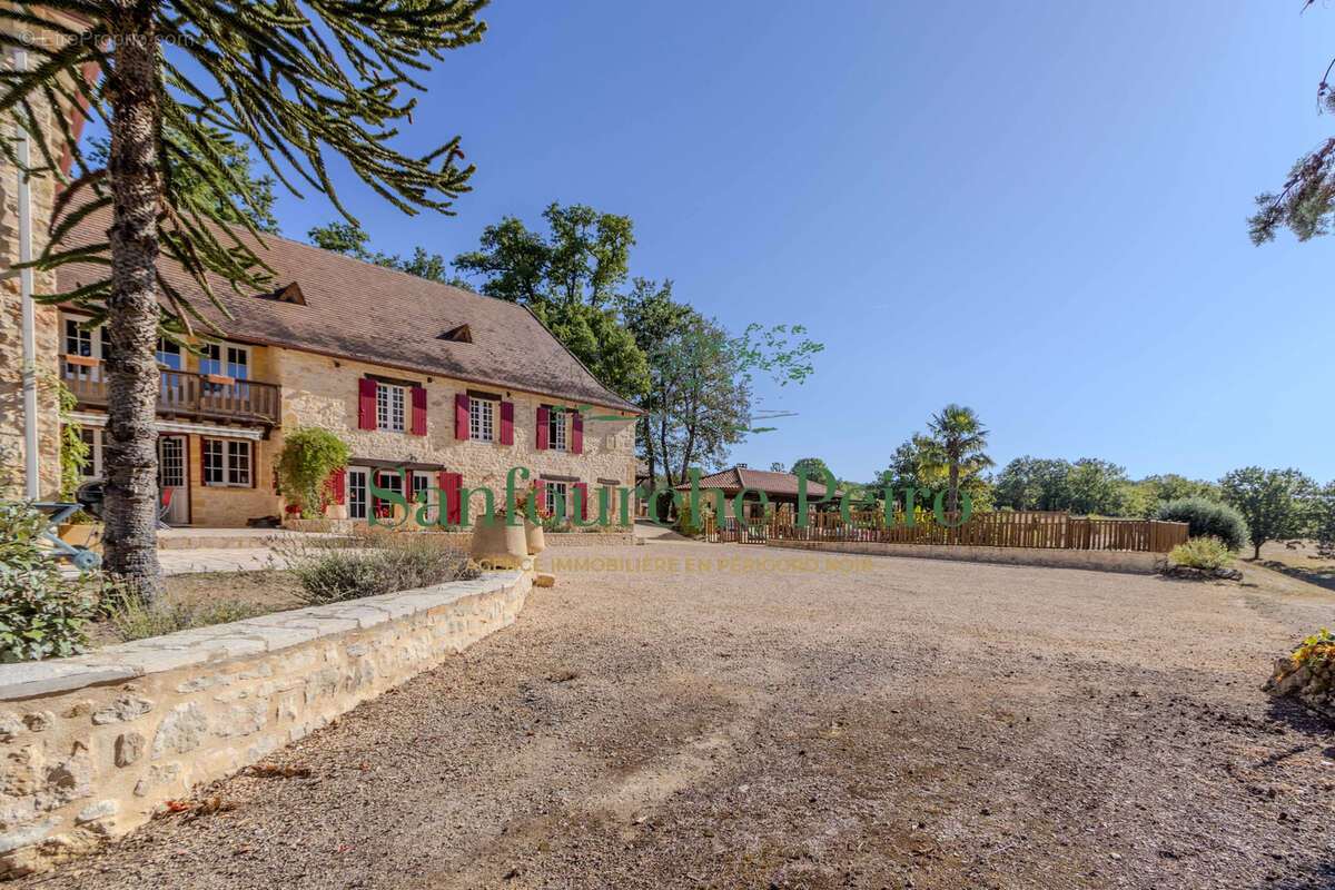 Maison à SARLAT-LA-CANEDA