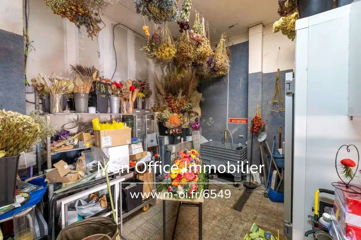 Commerce à MARSEILLE-5E