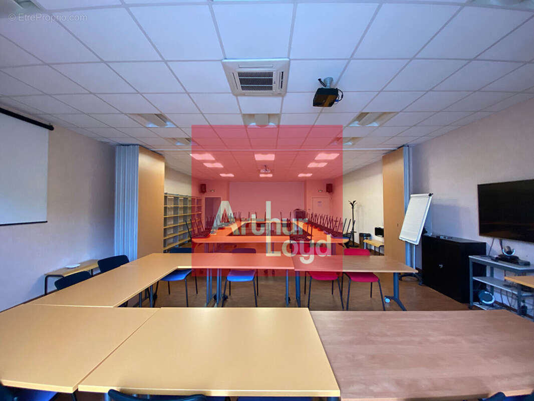 Commerce à BON-ENCONTRE