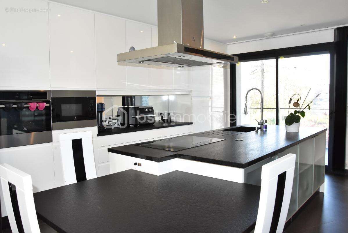 Maison à VILLEVAUDE