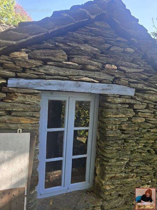 Maison à SAINT-GERMAIN-DE-CALBERTE