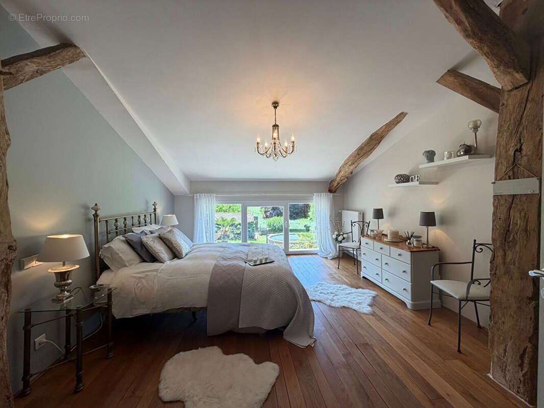Maison à MAUPREVOIR