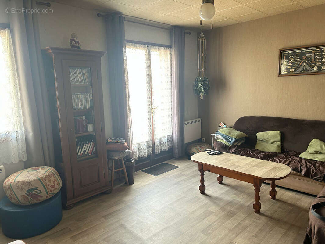 Maison à SAINTE-JAMME-SUR-SARTHE