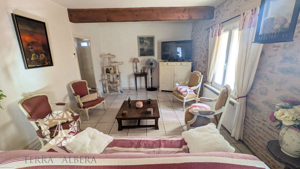 Maison à SOREDE
