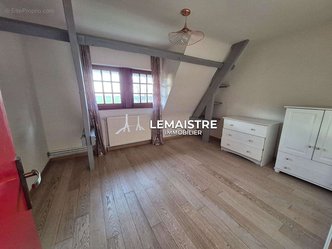 Maison à MONTIVILLIERS