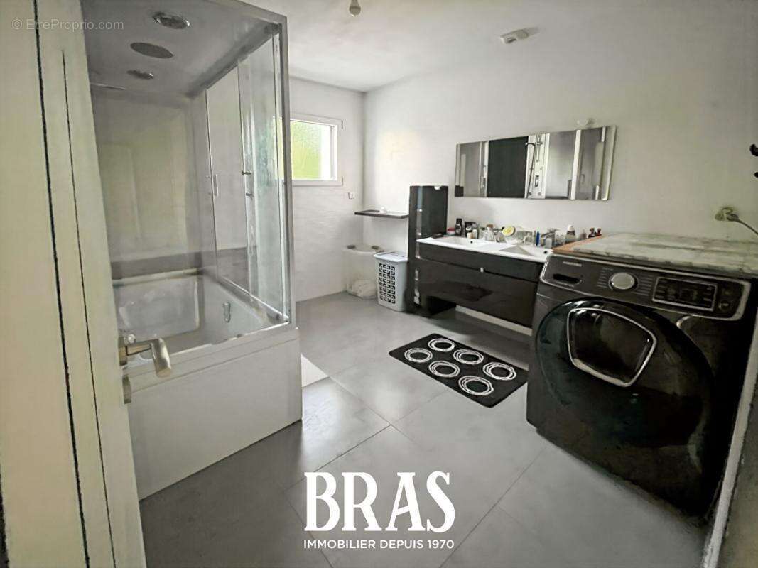 Maison à LES SORINIERES