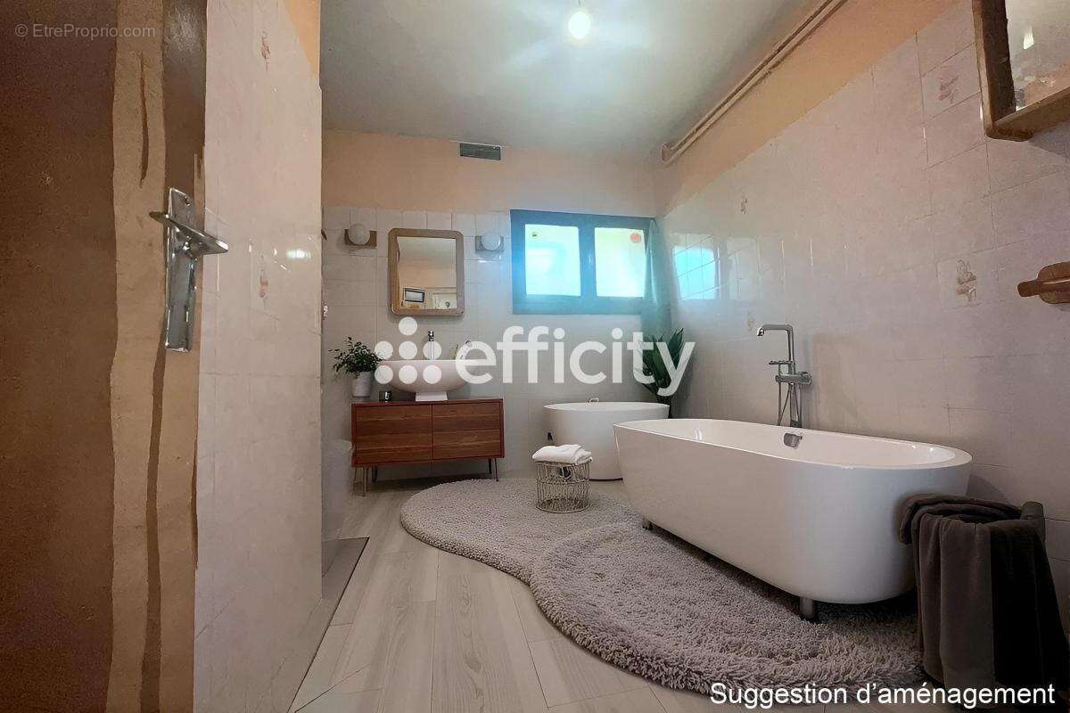 Maison 178 m² à Oradour  - photo 11