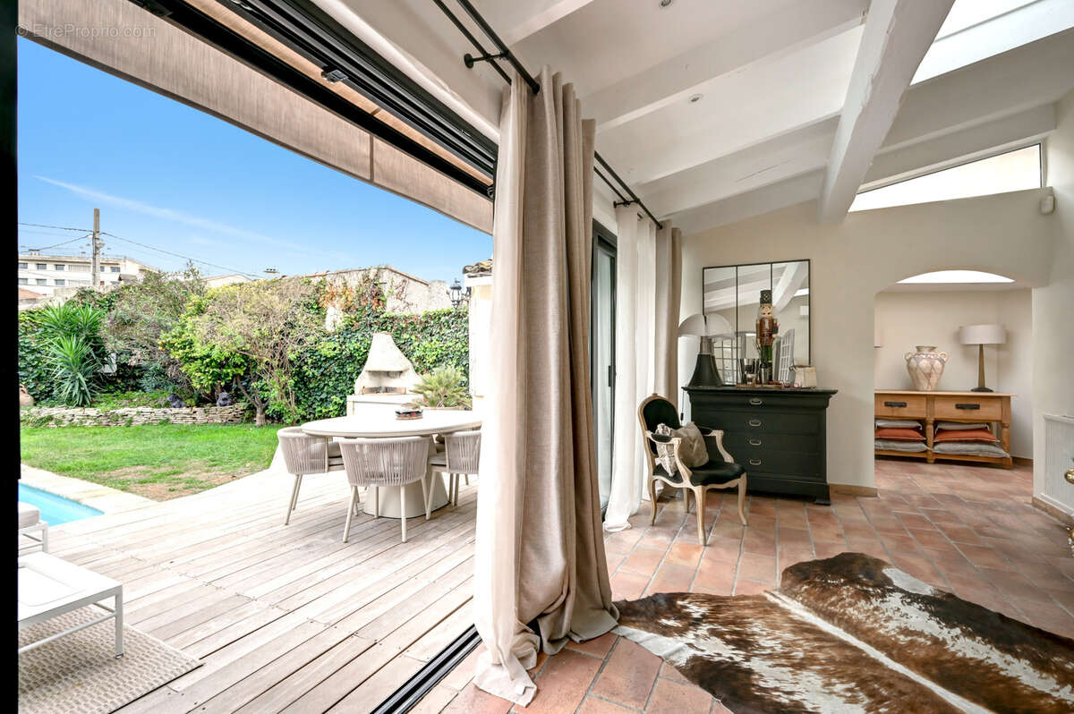 Maison à MARSEILLE-9E