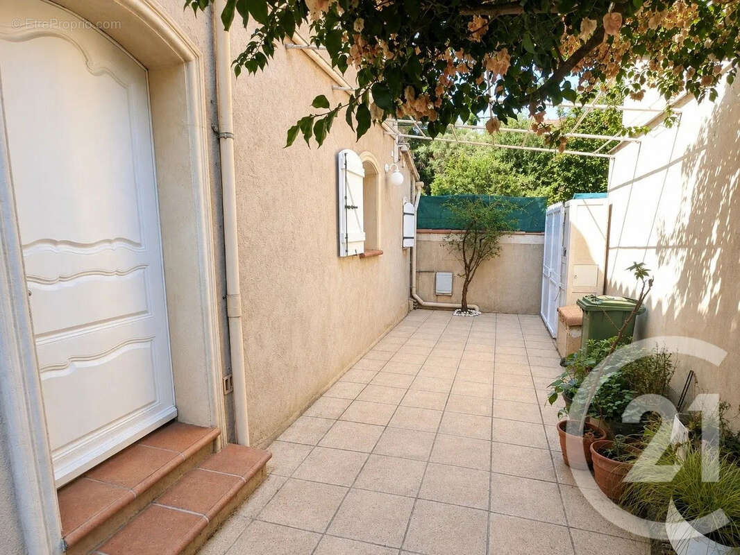Maison 92 m² à Toulon  - photo 3