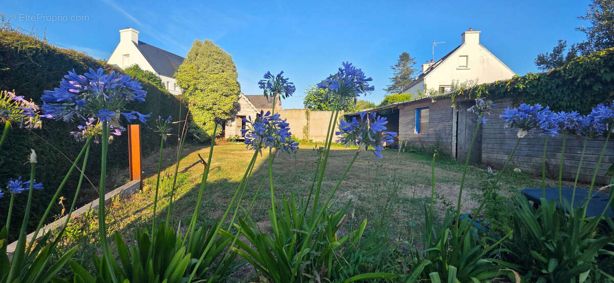 PLESTIN-LES-GREVES - Maison 106m² - 6 Pièces - photo 7